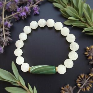 10mm White Jade with Banded Agate 💚